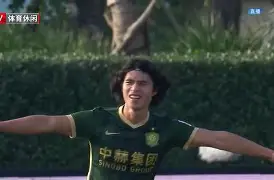 多米体育网址-柏林联盟新赛季球衣